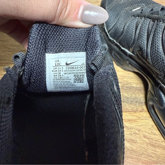Nike Airmax Black Youth Sneakers, 12C - Picture 6 of 9